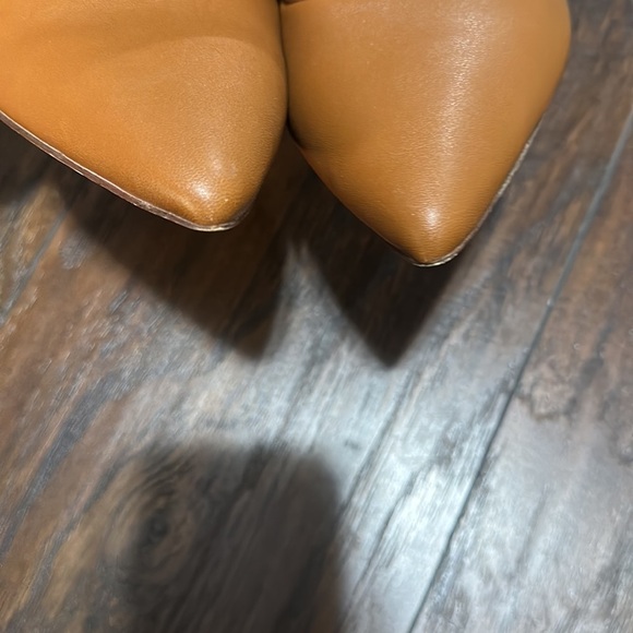14th & Union Cognac Pointy Toe Heels Pumps Size 10 - Picture 8 of 11